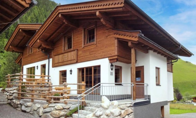 Tux House | Chalet Alois by Interhome