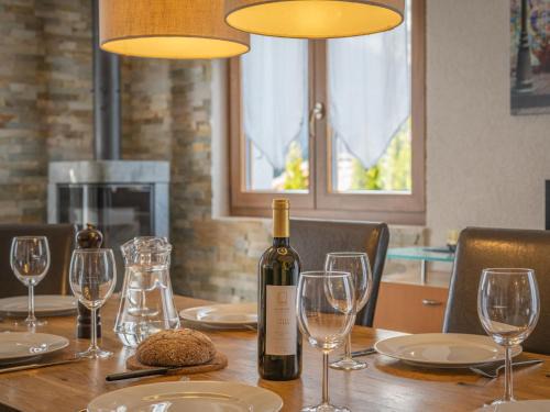 Chamoson Ski Chalet | Chalet Ambigu by Interhome