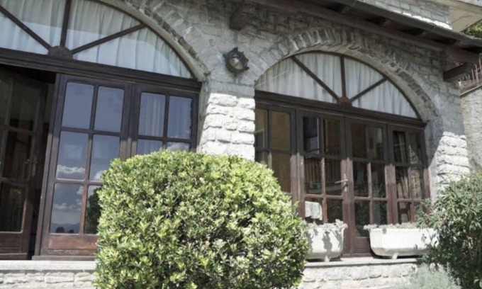 Pigra Ski Chalet | Chalet Anastasia