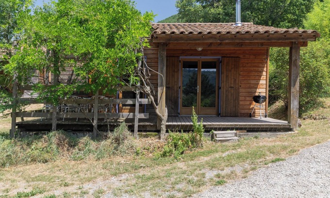 Darbres Ski Chalet | Chalet 'Bleu 6 Personnes Piscine' with Mountain View, Private Terrace and Wi-Fi