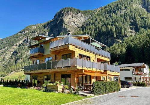 Vergoetschen Apartment | Chalet Chardonnay