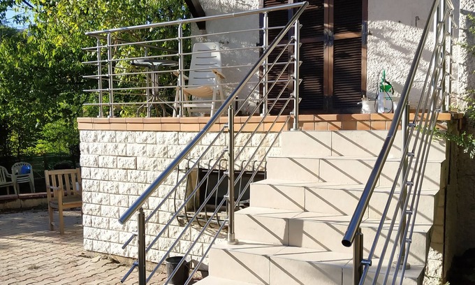 Puttelange-aux-Lacs Ski Chalet | Chalet "Diff "150m from the lake, private garden and Wi-Fi