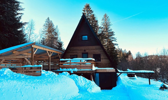 Belfahy Ski Chalet | Chalet du Fayard in Belfahy, private Jacuzzi and view of the Vosges mountains