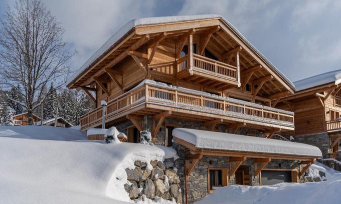 Les Gets Ski Chalet | Chalet Folie Douce