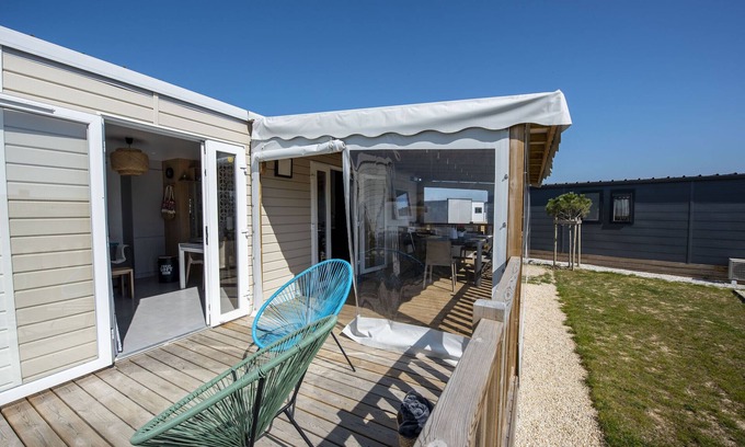 Bretignolles-sur-Mer Ski Chalet | Chalet for 4 in a Domain with pool in Brétignolles