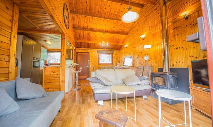 Somme-Leuze Ski Chalet | Chalet in Ardennes near Five Nations Golf Club