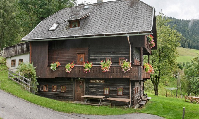 Arriach Apartment | Chalet in Arriach near Gerlitzen Ski Area