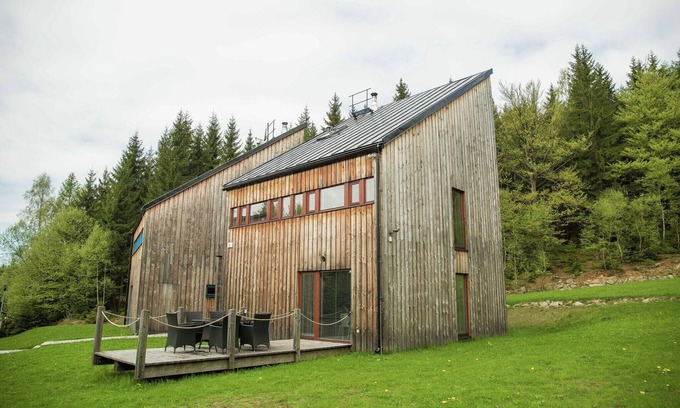 Harrachov House | Chalet in Czechia's Tranquil Residential Area