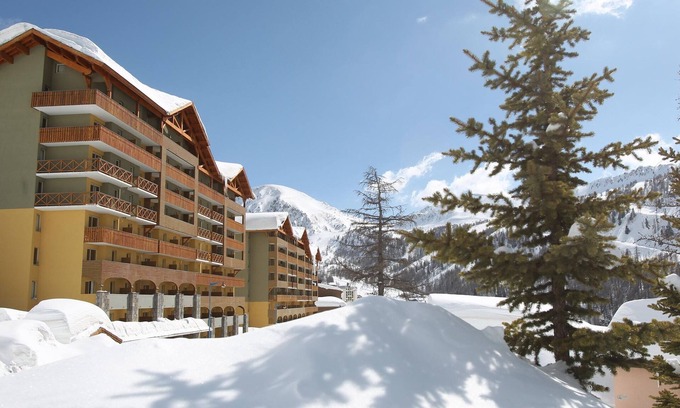 Isola Apartment | Chalet in Isola with Scenic Views