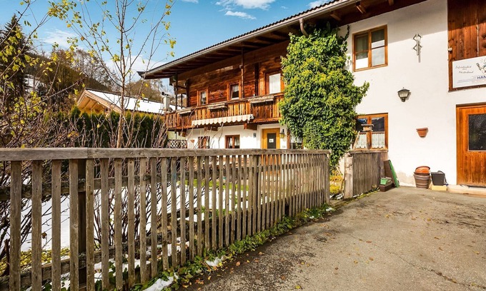 Oberhausen House | Chalet in Jochberg near Thurn Pass Skiing