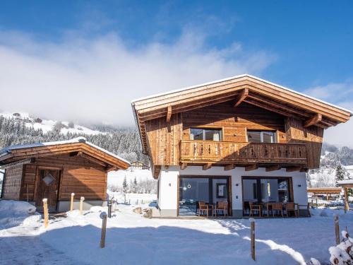 Wald im Pinzgau House | Chalet in Pinzgau near Ski Slopes & Sauna