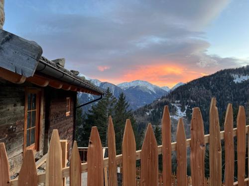 Ultimo Ski Chalet | Chalet Larchrast