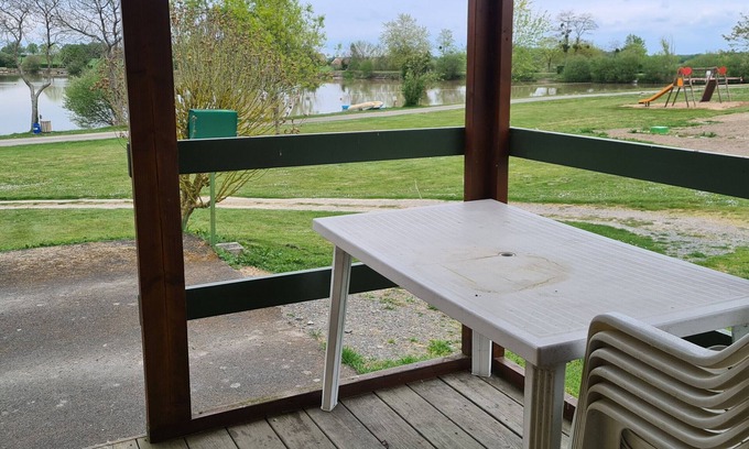 Lucay-le-Male Ski Chalet | Chalet Luçay-le-Mâle, 2 bedrooms, 6 persons