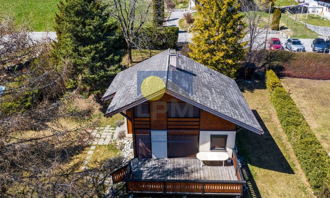 Leysin Ski Chalet | Chalet Oujama Nice family chalet, panoramic view, situated near the cable cars and about 10 min by f