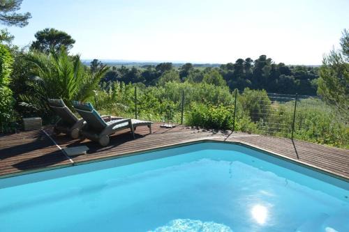 Ventenac-Cabardes Ski Chalet | Chalet, quiet, with view and pool (at summertime)
