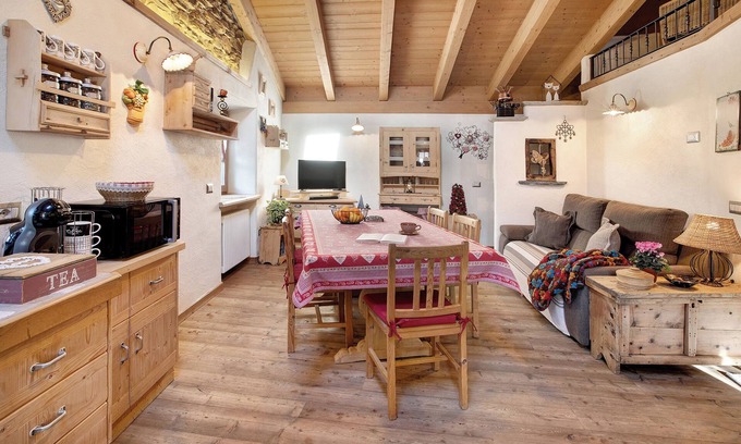 Valdisotto Ski Chalet | Chalet "Ralon" with Mountain View & Garden