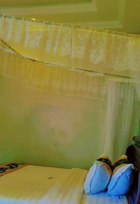 Kampala Apartment | Chalet suits