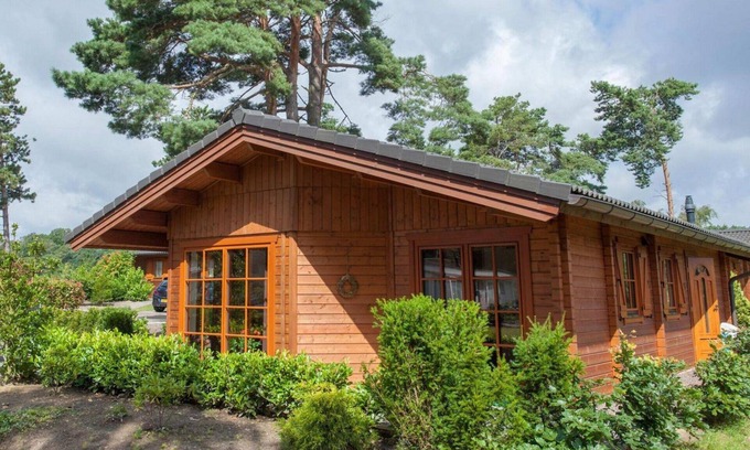 Susteren House | Chalet with 3 bedrooms and a terrace