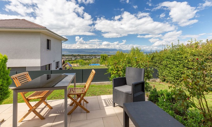 Marin Ski Chalet | Chalet with Lake View, Terrace & Wi-Fi