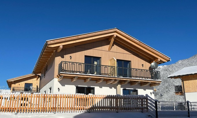 Hermagor-Pressegger See House | Chalet with sauna near the Nassfeld skiing area