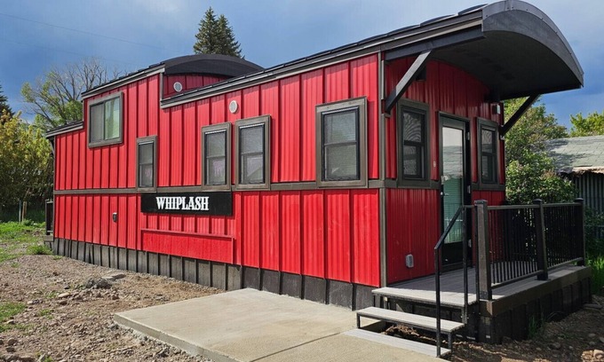 Chama House | Chama Crossing - Caboose-Whiplash