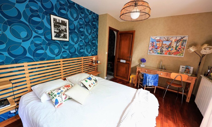 Lacrouzette Apartment | Chambre d'hôtes À L'École Buissonnière