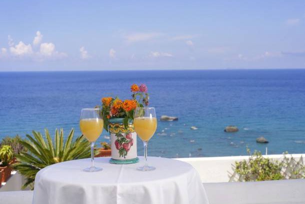 Forio Other | Chambre d'Hôtes ∙ 2 bedrooms ∙ 3 guests