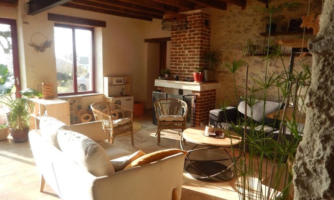 Monthou-sur-Cher Bed & Breakfast | Chambre Familiale 1 à 4 Personnes, SDB et Toilettes Privatives