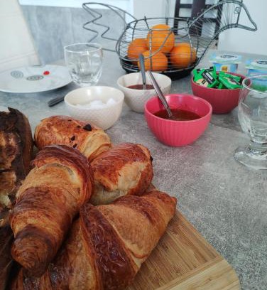 Pons House | Chambres chez l'habitant proche sortie A10