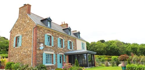 Ploubazlanec Bed & Breakfast | Chambres d'hôtes face à Bréhat, Maison des îles
