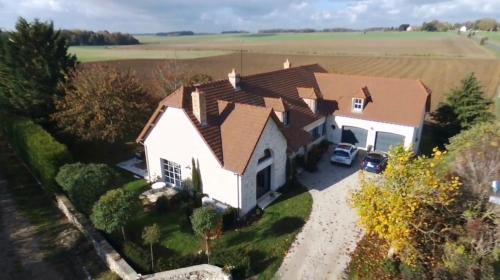Champguyon House | Chambres d’Hôtes Les Rougemonts