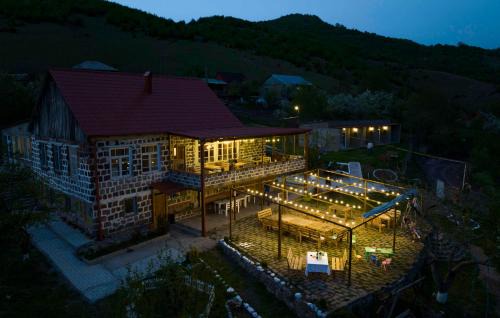 Debet Hotel | Chamich Guesthouse