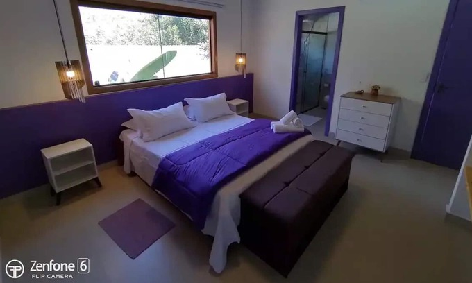 Sao Jorge Apartment | Chapada dos Veadeiros-tronco do Ipê-suíte Roxo