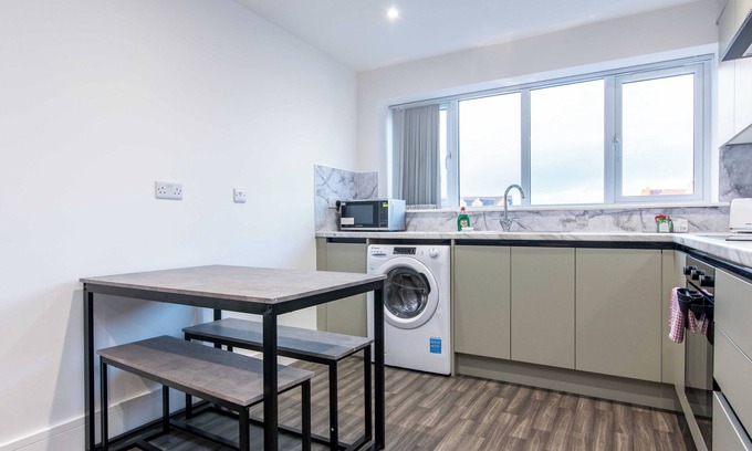 Long Eaton Apartment | Chapel Street Flat 5 - Parks & Leisure Spaces Nearby