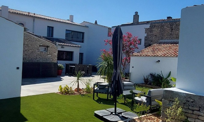 Saint-Clement-des-Baleines House | Charming Rhaetan house with all comforts near whale lighthouse and beaches