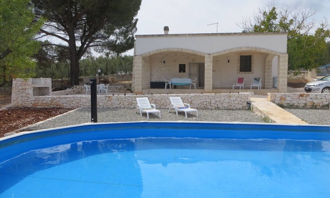 Ostuni House | Characterful and comfortable stone trullo in the countryside of Ostuni