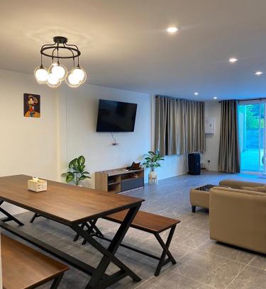 Ban Bang Saen House | Charin pool Villa Bangsean home 2