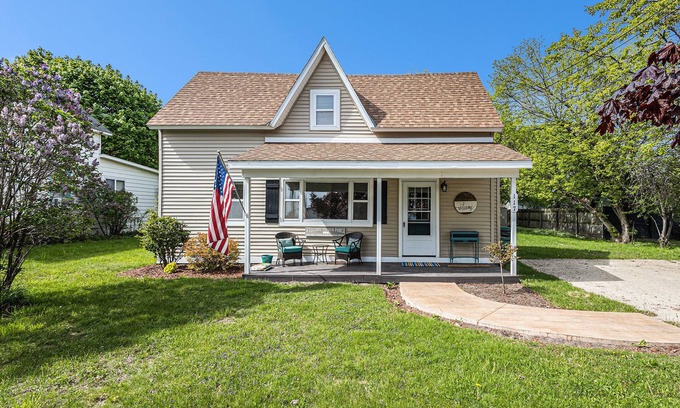Charlevoix House | Charlevoix Home, Huge yard, Tons of parking, Privacy, Walk to Town, Quiet!