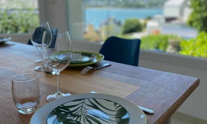 Plouezoch House | Charm and nature in Morlaix Bay, sea view and coastal path