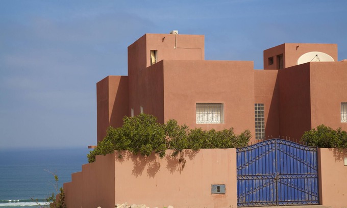 Sidi R'bat Villa | Charming villa facing the sea.