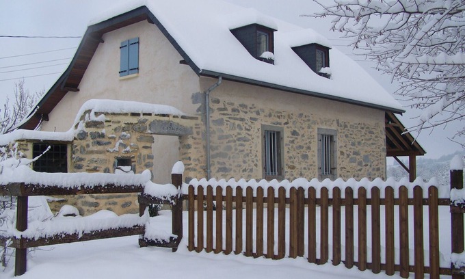 Arthez-d'Asson House | CHARM & QUIET AT THE FOOT OF PYRENEES * QUIET INDEPENDENT GÎTE