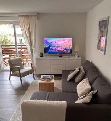 Randogne Apartment | Charmant appart, avec parking à quelques minutes du départ des télécabines