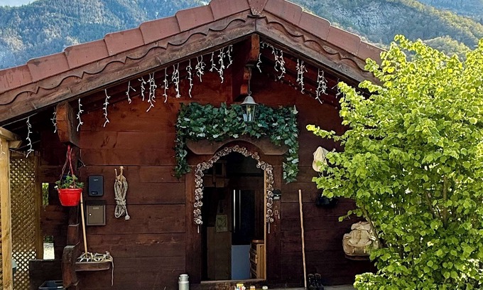 Sallanches Ski Chalet | Charmant Mazot en Haute-Savoie - Your escape to Mont Blanc Country!