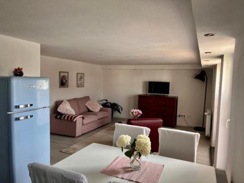 Marburg Apartment | Charmante Einliegerwohnung, 3 Zimmer in ruhiger Wohnlage, 60qm, mit gemütlicher Südterrasse
