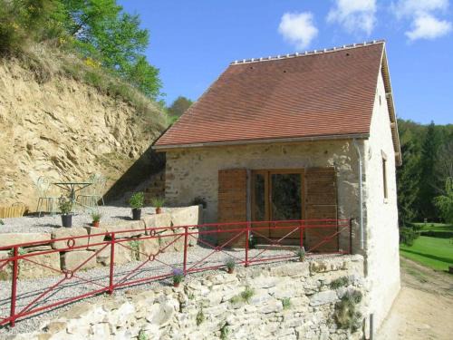 Vernusse House | Charmante Maison "Duplex" avec Piscine Chauffée, Sauna et Jardin dans un Domaine de 15 ha - FR-1-489-208