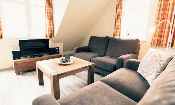 Spiekeroog Apartment | Charmantes Appartement für 4 Personen im Haus Seeschwalbe int Dörp am Noorderpad