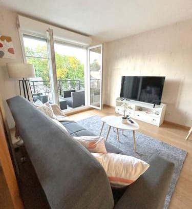 Villiers-sur-Marne Apartment | Charme & Confort T2 Lumineux entre Paris and Disney