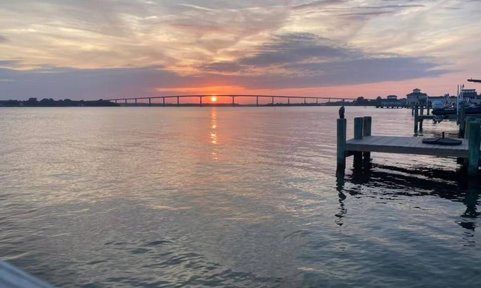 Solomons Apartment | Charming 1-bedroom apartment in peaceful Solomons with AC, WiFi