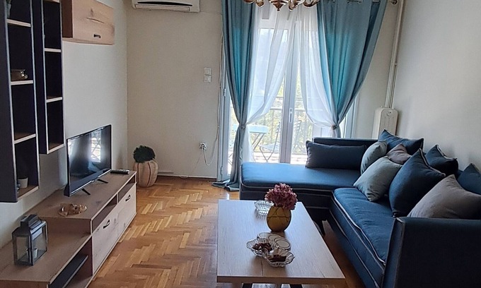 Kolokinthou Apartment | Charming 1-bedroom apartment with AC, WiFi in enchanting Athina