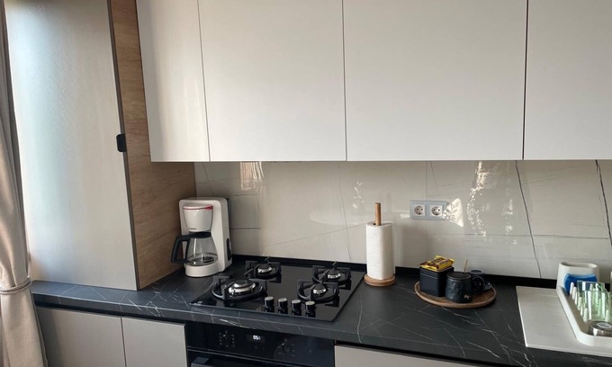 Tecuci Apartment | Charming 1-bedroom apartment in welcoming Tecuci with WiFi, AC